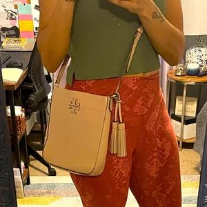 Pink Messenger bag Tory Burch